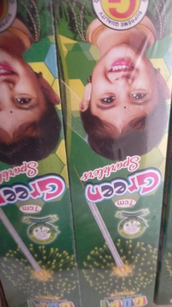 7cm Green Sparklers (1 Box)